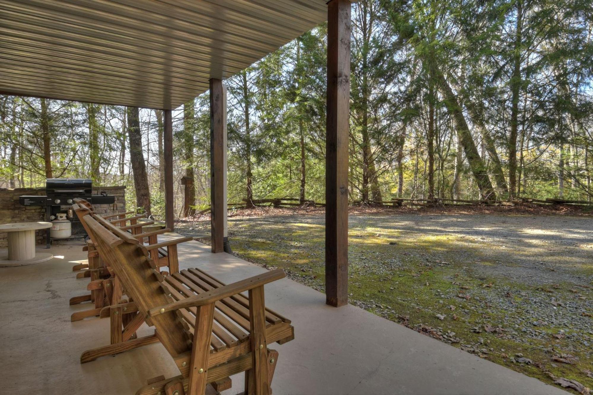 Southern Living Cottage Cozy Up By The Fire Relax On The Porch And Enjoy Peaceful Surroundings Блу-Ридж Екстер'єр фото