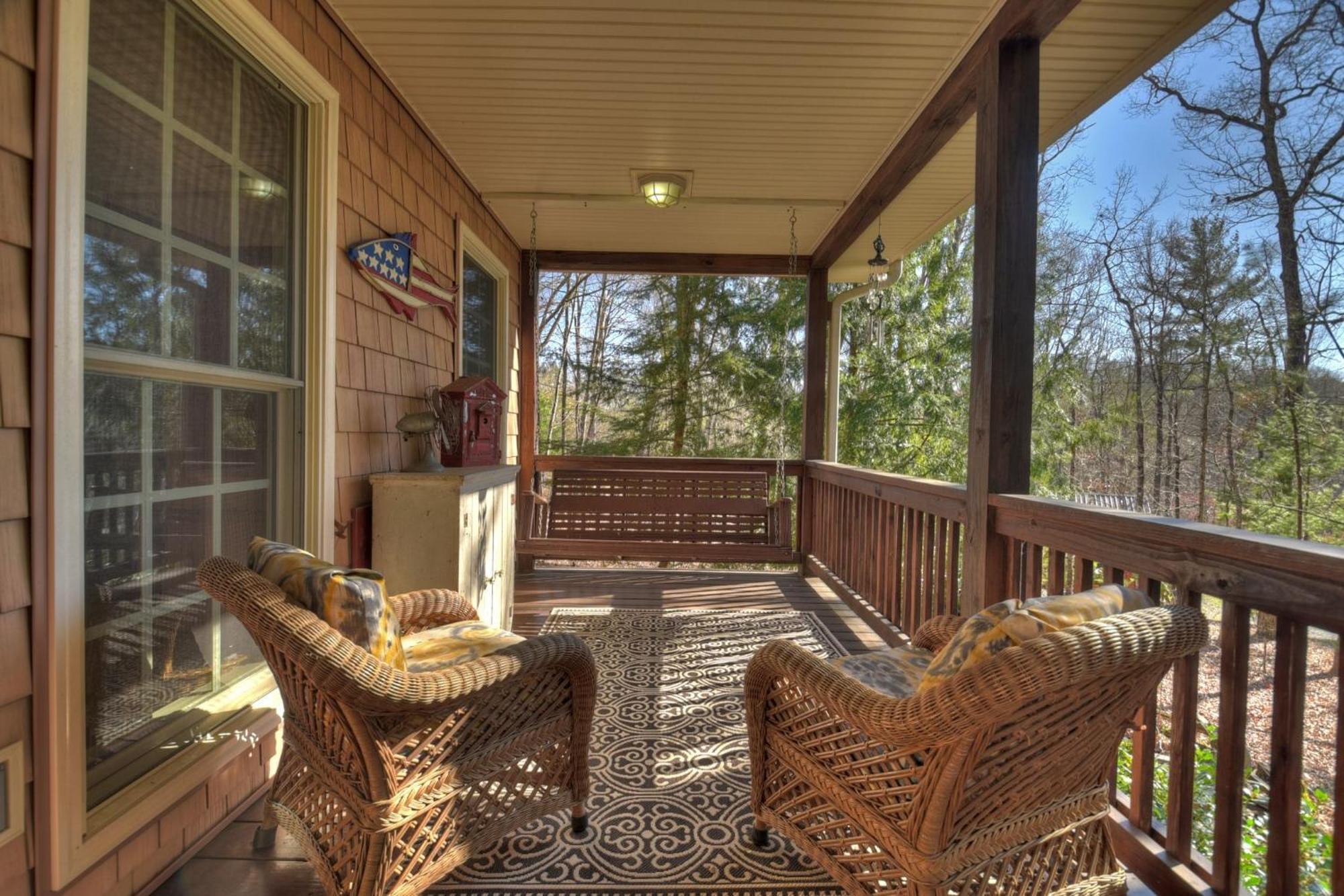 Southern Living Cottage Cozy Up By The Fire Relax On The Porch And Enjoy Peaceful Surroundings Блу-Ридж Екстер'єр фото